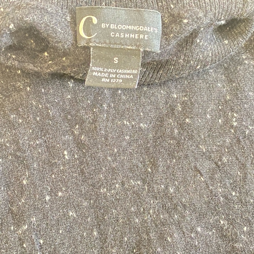 Bloomingdale's Charcoal Cashmere Crewneck Sweater